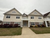 Building Photo - 5 Corey Rd