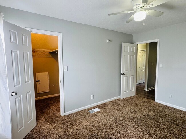 Building Photo - Dreamy 3-Bedroom