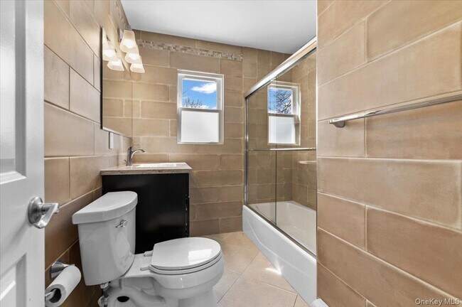 Building Photo - 1461 10th St