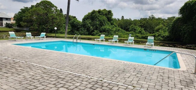 Building Photo - 11201 122nd Ave N