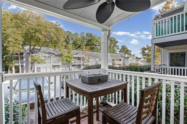 Building Photo - 401 Augusta Dr