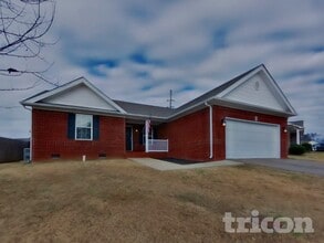 Building Photo - 1908 Susan Rd