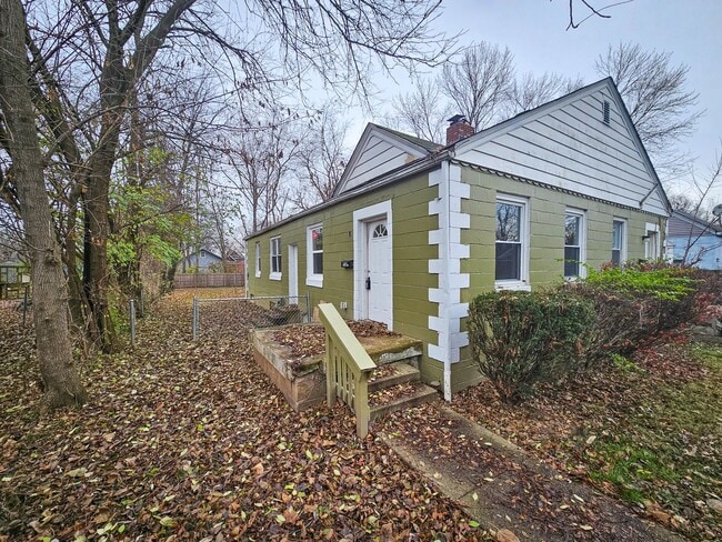 Building Photo - 4312/4314 Norwaldo Avenue