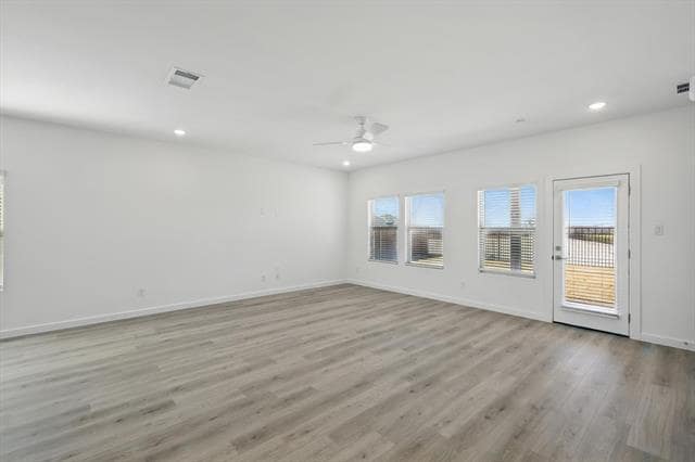 Building Photo - 2238 Maple Rdg Dr