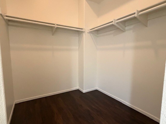 Building Photo - 440 Hart Dr