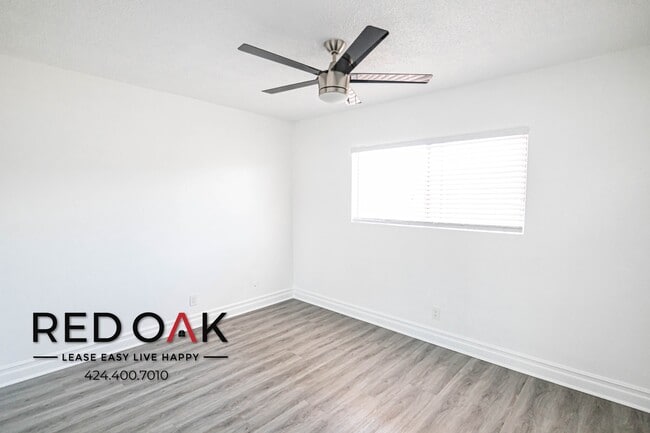 Building Photo - 12520 Lakewood Blvd