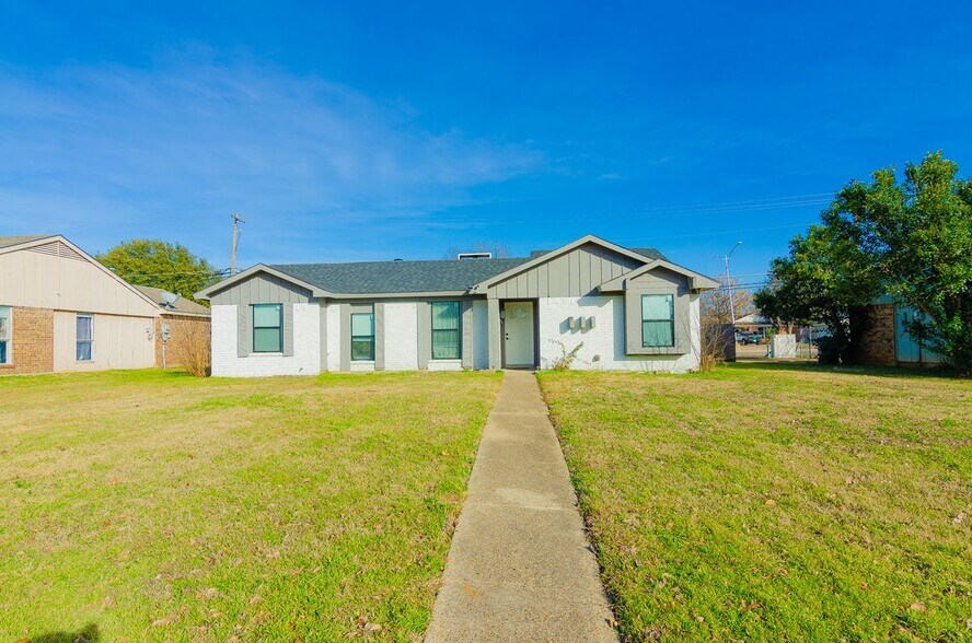 Building Photo - 1712 Rocky Pl Ct
