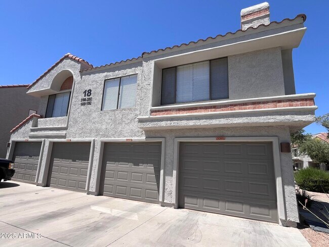 Building Photo - 10115 E Mountain View Rd