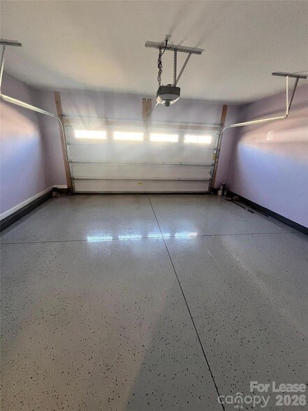 Building Photo - 2105 Boynton St