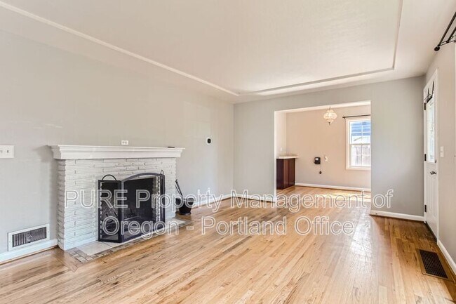 Building Photo - 3740 SE 134th Ave