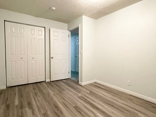 Building Photo - Spacious Townhome at Cottonwood Canyons!