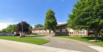 Building Photo - 300 Bicentennial Ct