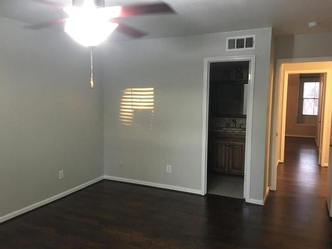 Building Photo - 14715 Barryknoll Ln