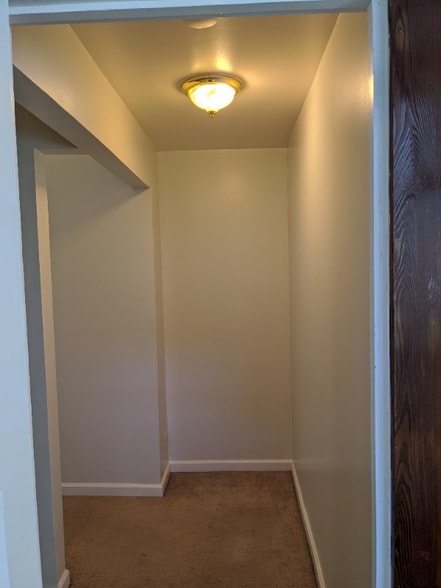 Building Photo - 2526 Ellsworth St