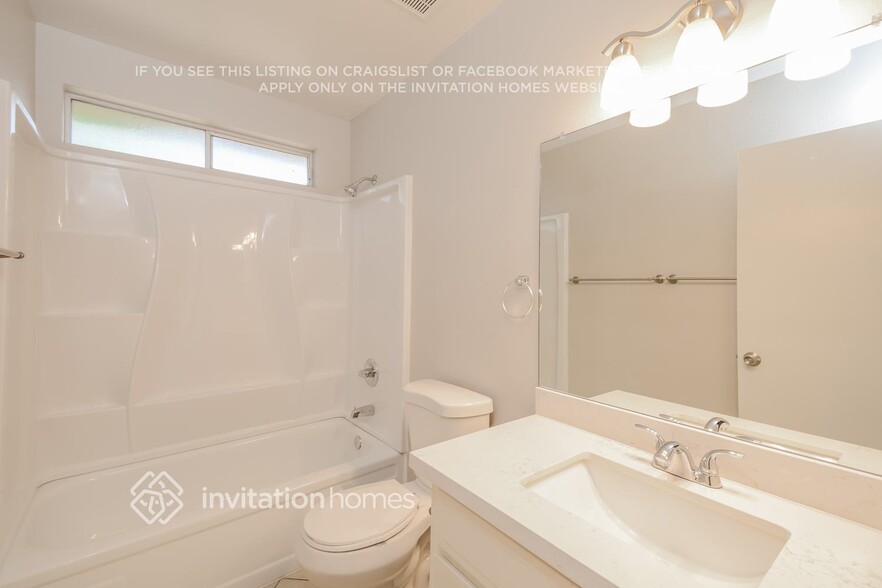 Building Photo - 5220 W Harmont Dr