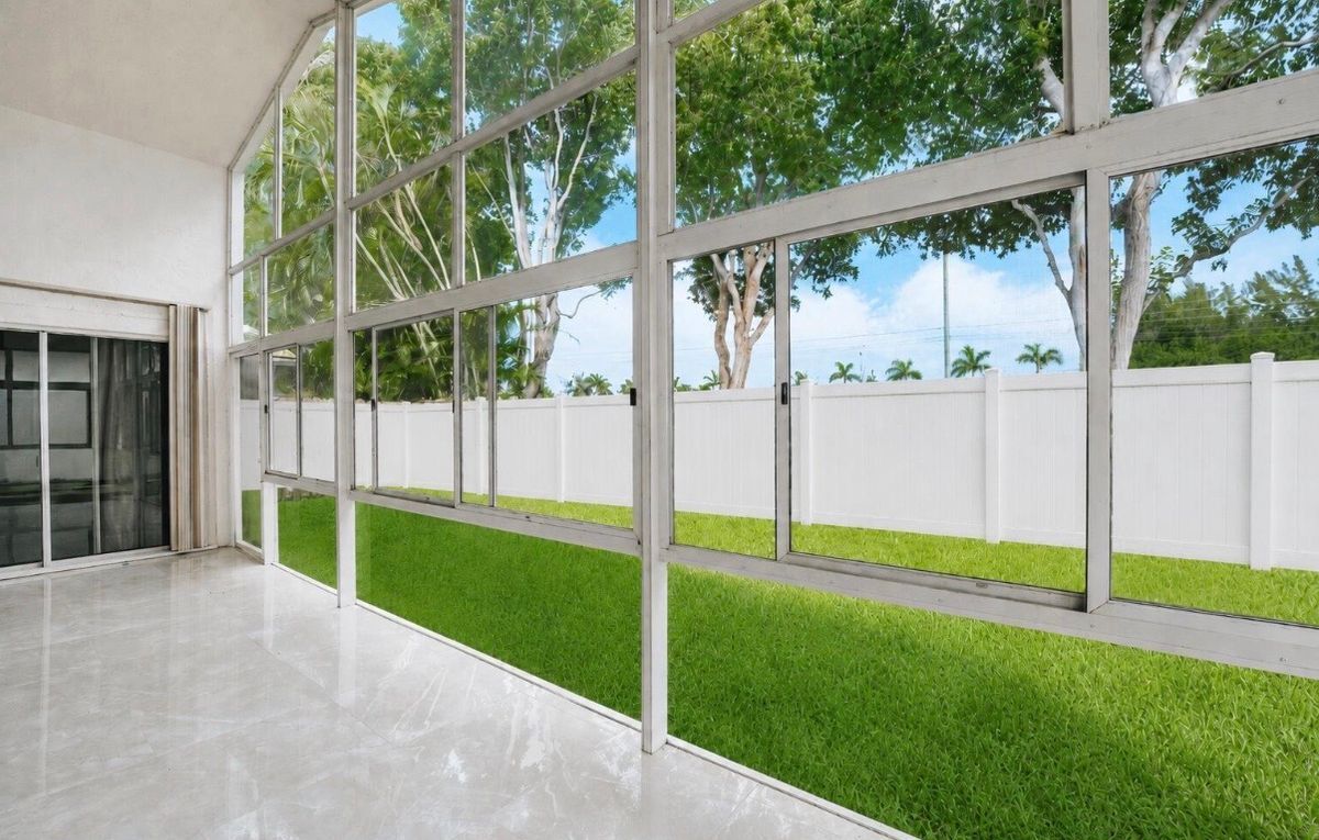 Building Photo - 7512 Eagle Point Dr