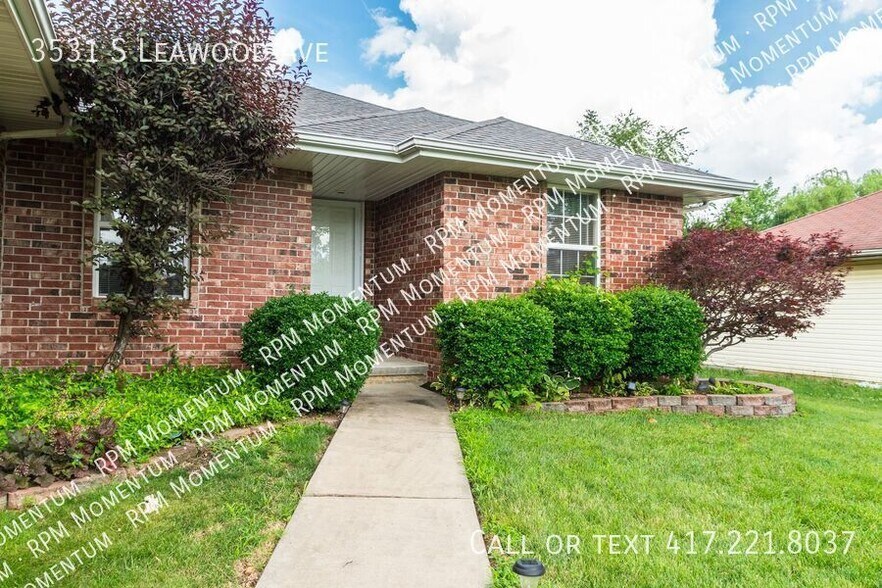 Building Photo - 3531 Leawood Ave