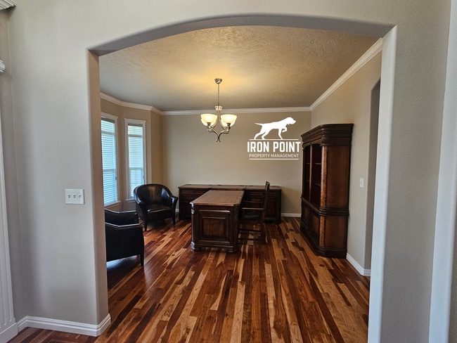Building Photo - 2127 S Alaska Way