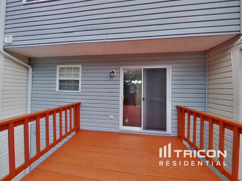 Building Photo - 1306 Sutler Terrace