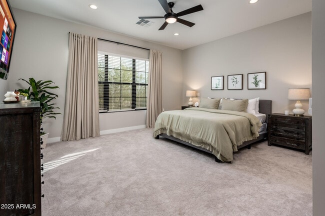 Building Photo - 6615 E Libby St