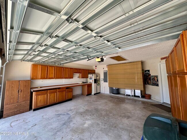 Building Photo - 412 La Reserve Cir