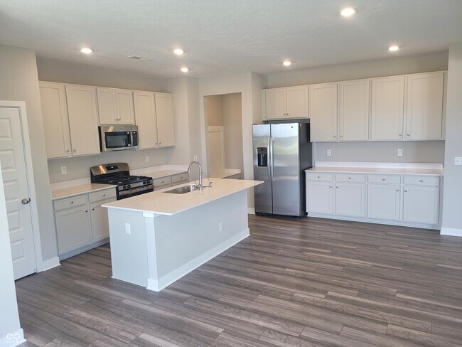 Building Photo - 1381 Turner Trace Pl S