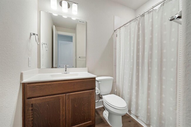 Building Photo - 10022 Serenity Grv Dr