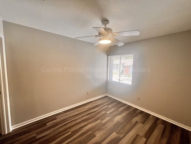 Building Photo - 17 Escondido Cir