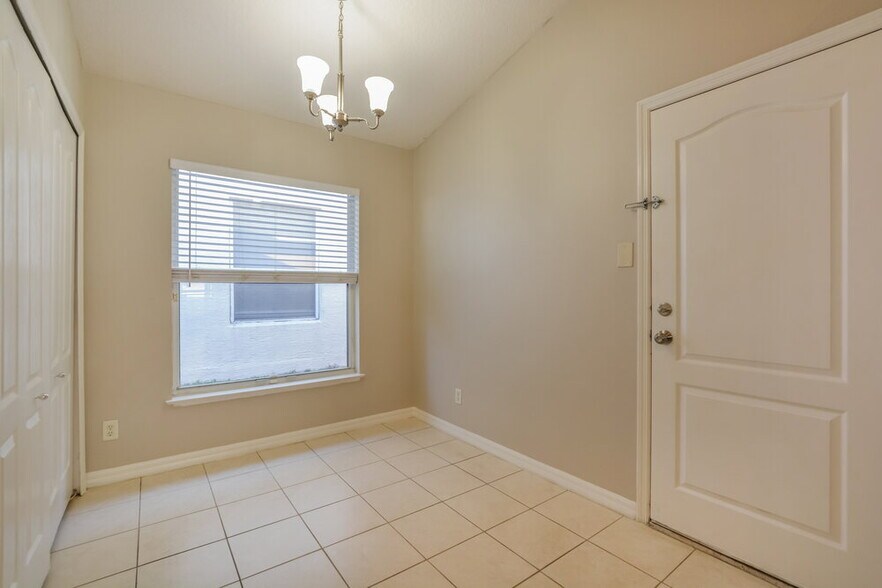 Building Photo - 231 Copper Oak Ct