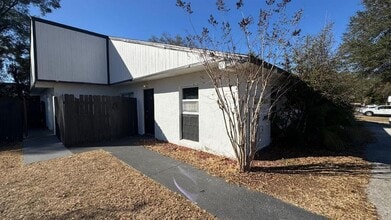 Building Photo - 2920 SE 50th Ct