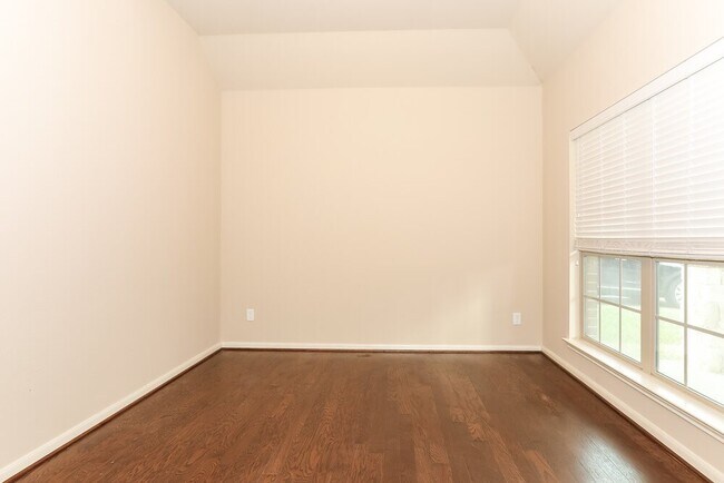 Building Photo - 18306 Paige Terrace Ct