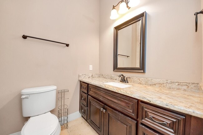 Building Photo - 11045 Upland Forest Dr