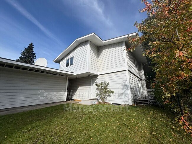 Building Photo - 6007 E 12th Ave