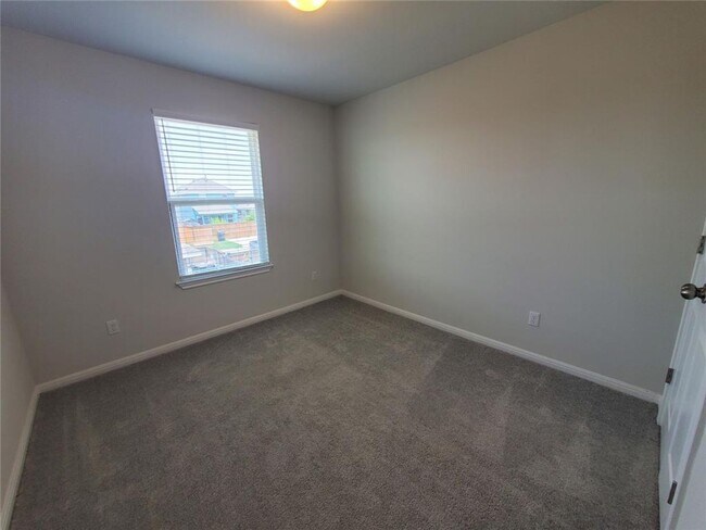 Building Photo - San Marcos 3-Bedroom Home Available for Lease