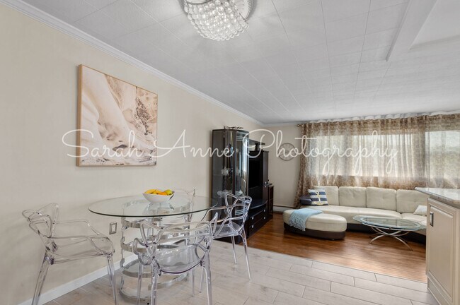 Building Photo - 426 Jefferson St