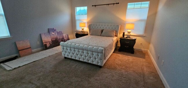 Building Photo - Bright & Beautiful Rental in Whitney Lake ...