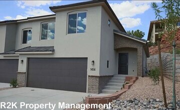 Building Photo - 1456 Clinton Way