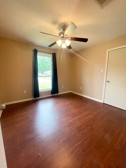 Building Photo - 16602 Morel Ave