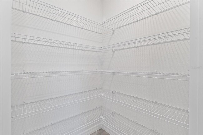 Building Photo - 12440 Wellen Golf St