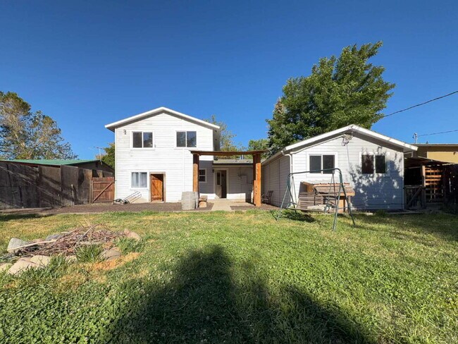 Building Photo - No HOA!