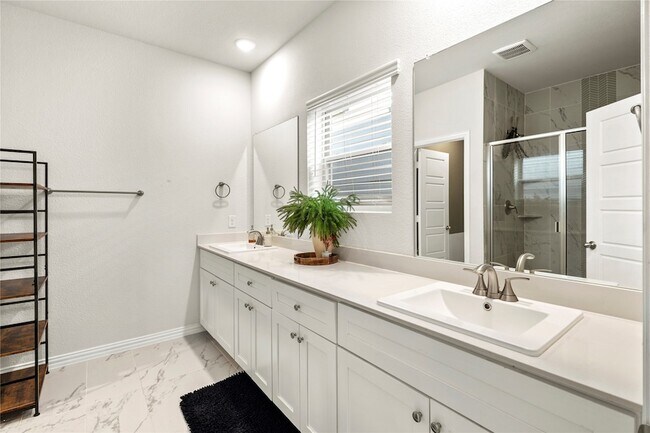 Building Photo - 7557 Sheboygan Ave