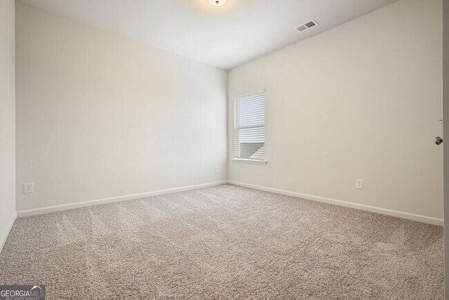 Building Photo - 529 Summerfield Ln NW