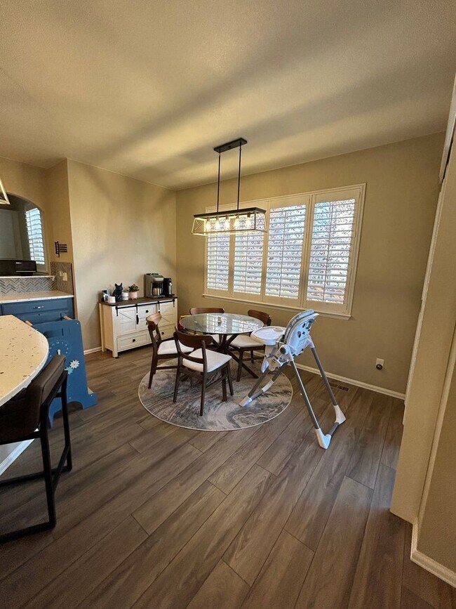 Building Photo - Spacious 5-Bed, 5-Bath Home in Erie’s Sunwest North Community