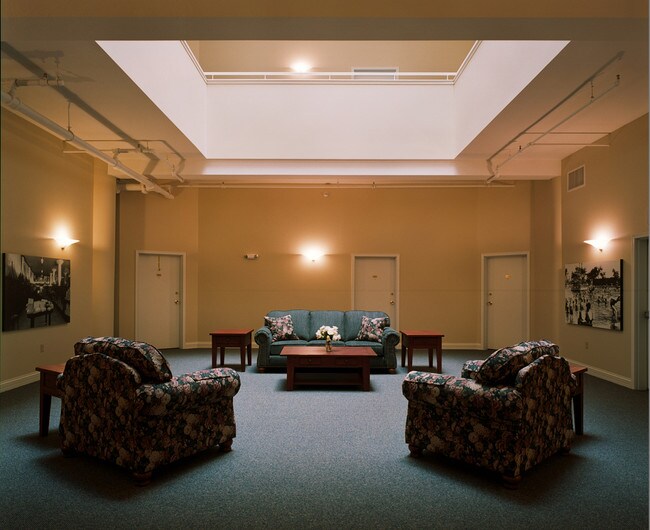 Van Allen Apartments 200 5th Ave S Clinton IA 52732 Apartment Finder