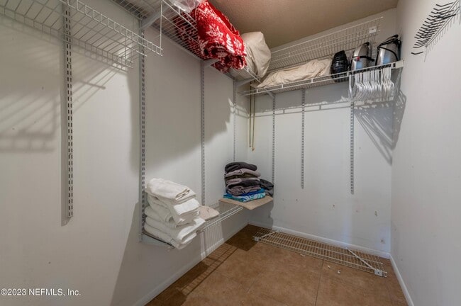 Building Photo - 2746 Grayton Ct