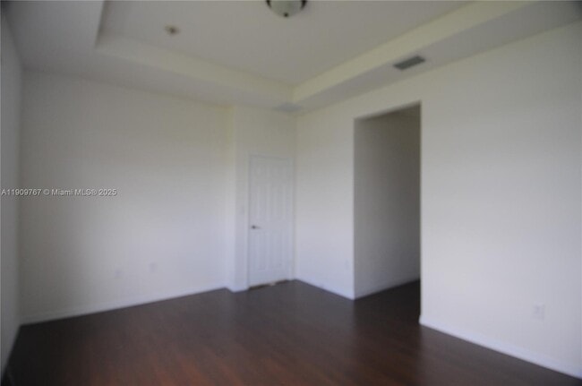 Building Photo - 2173 SE 2nd St