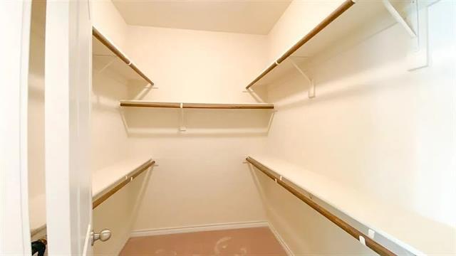 Building Photo - 1417 Sun Dr
