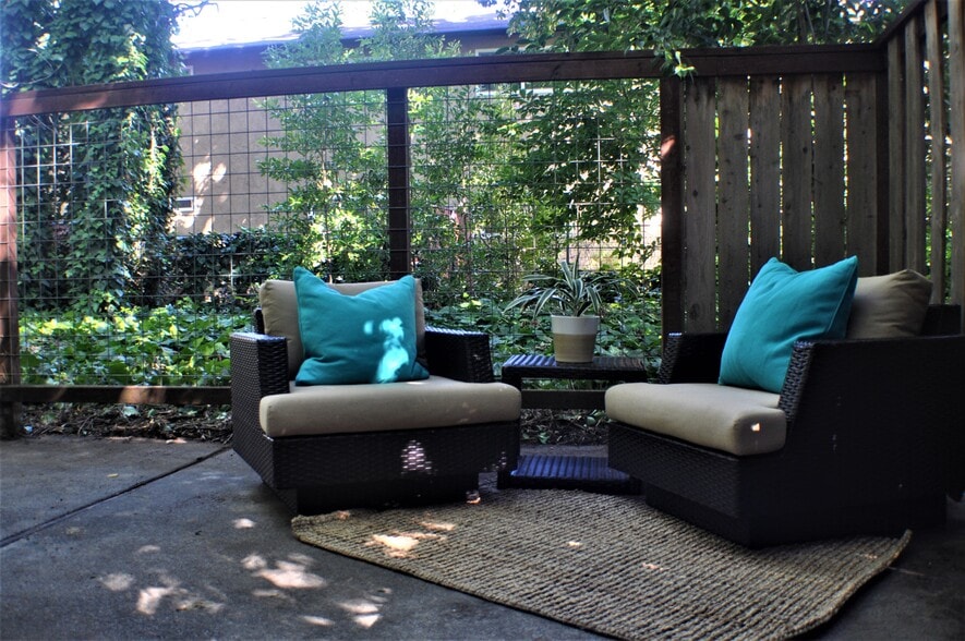 Building Photo - 1144 West 3rd Street