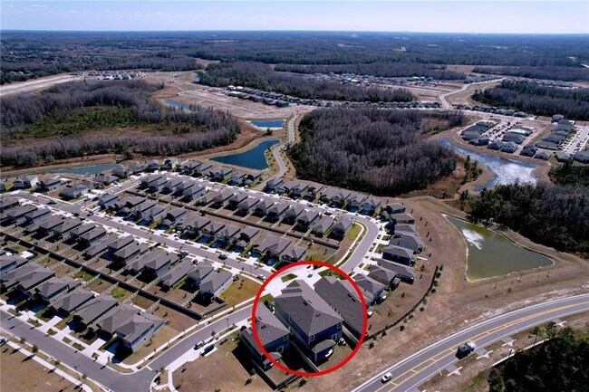 Building Photo - 17498 Happytrails St