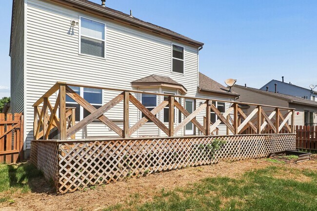 Building Photo - 761 Erin St